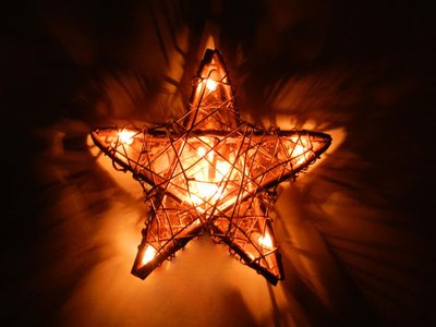 christmas-star-2955261279