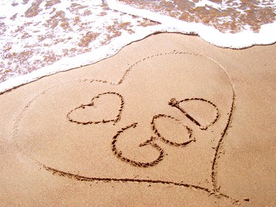 Love-god-in-sand